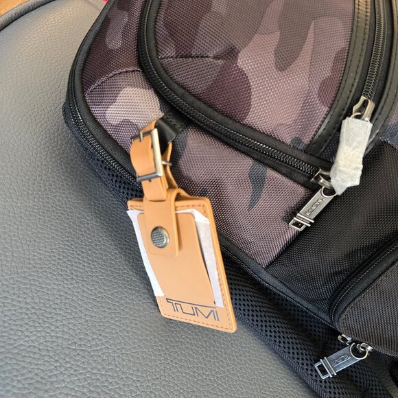 TUMI Parrish Laptop Backpack Ballistic Nylon Leather Khaki Camo (Unisex) - Picture 9 of 16